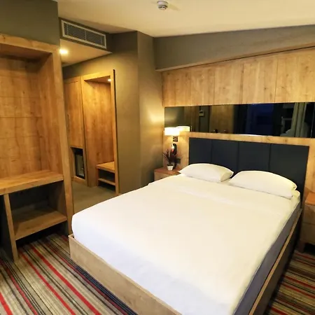 By Wyndham Vakfikebir 4* 特拉布宗